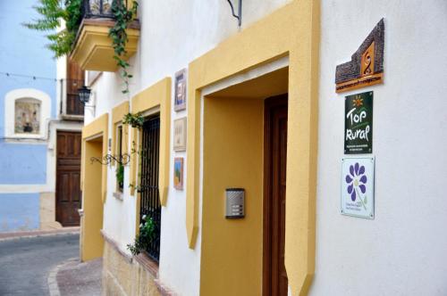 Фотография гостевого дома Casa rural Ravalet 21