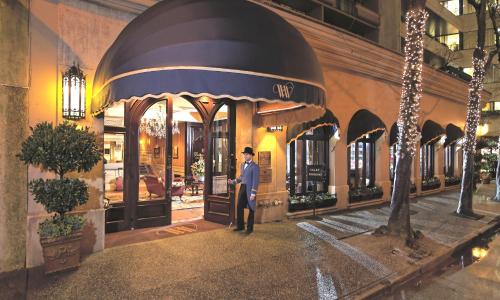 Фотография гостиницы Wedgewood Hotel & Spa - Relais & Chateaux