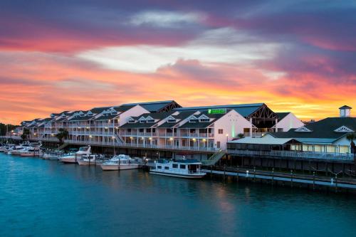 Фотография гостиницы Holiday Inn Hotel & Suites Clearwater Beach South Harbourside, an IHG Hotel