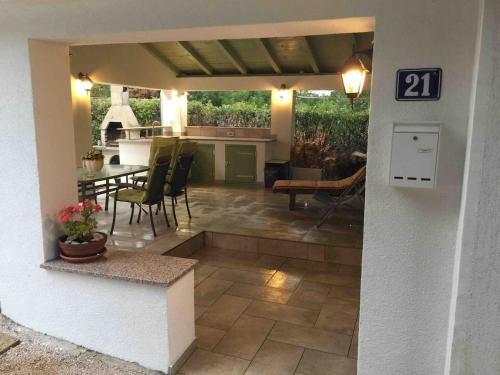 Фотография гостевого дома SEASIDE VACATION RENTAL 4TUNA