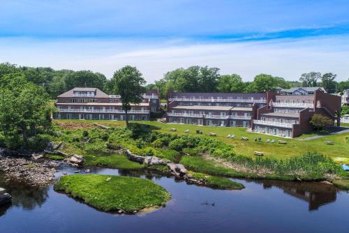 Фотография гостиницы Ogunquit River Inn & Suites, Ascend Hotel Collection