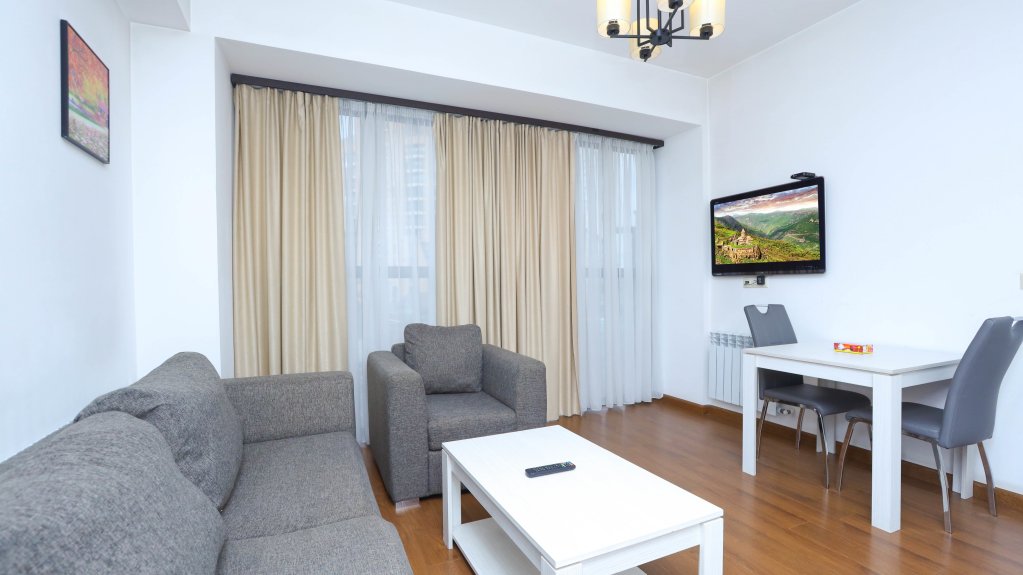 Фотография квартиры Апартаменты Stay Inn on Buzand Str. 17-9