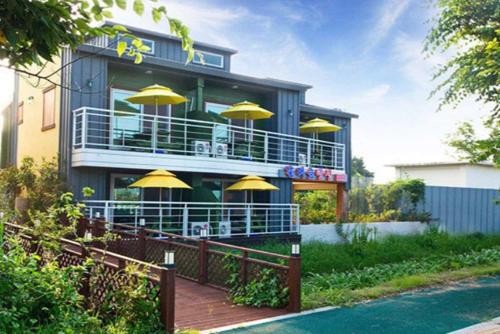 Фотография гостевого дома Suncheonbay Reed Field Pension