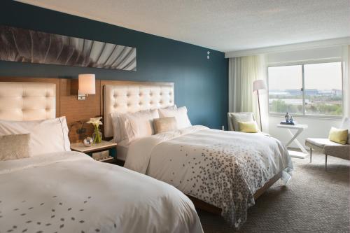 Фотография гостиницы Renaissance Meadowlands Hotel