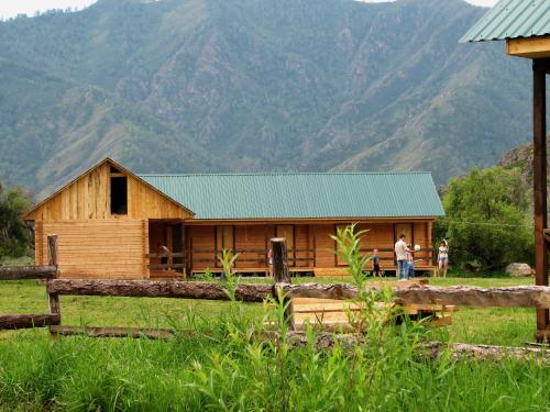 Фотографии мини отеля
Остров в Эдигане