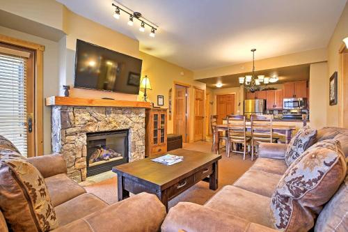 Фотография гостевого дома Copper Mtn Condo in Center Village - Walk to Lift!