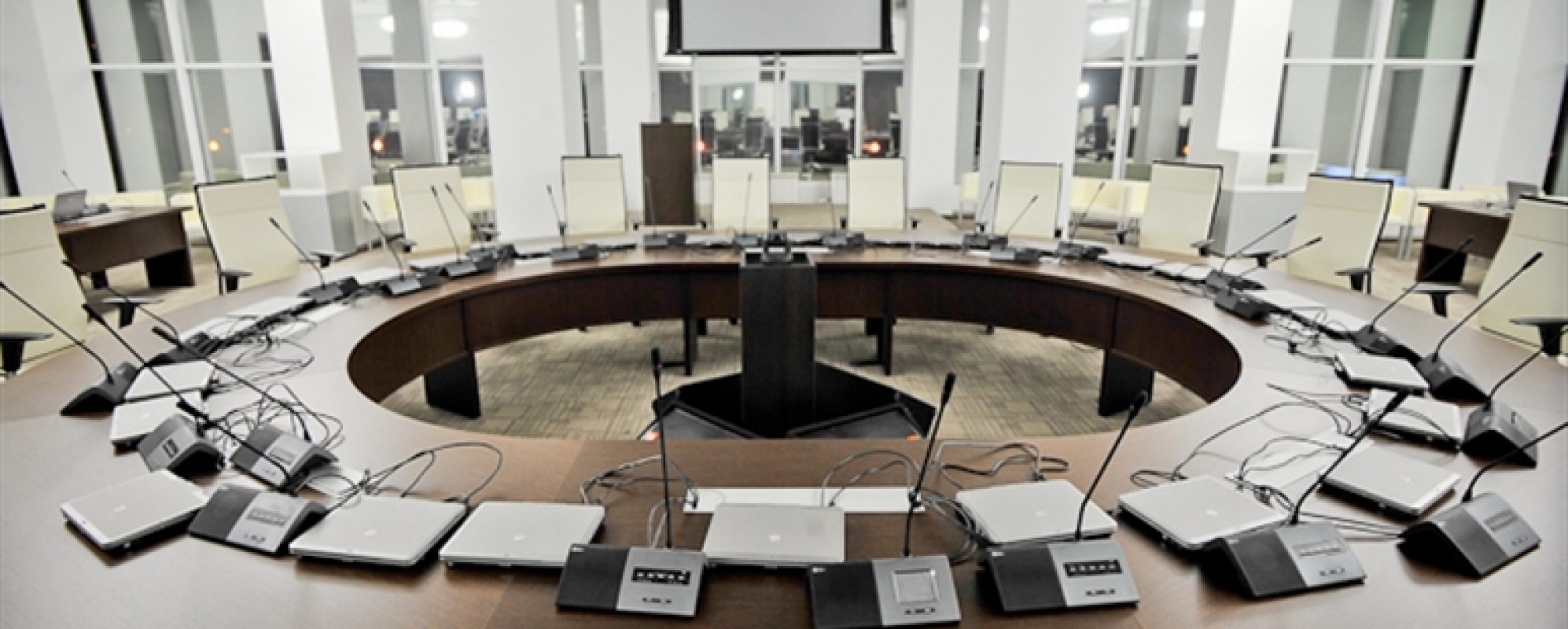 Фотографии конференц-зала ТЭНГЭРИ