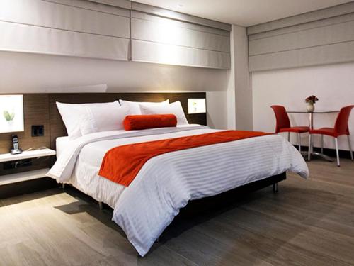 Фотография гостиницы Hotel Loyds