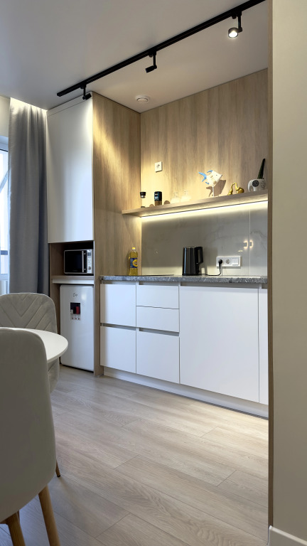 Фотография квартиры Квартира Уютная Однокомнатная с Диванчиком на Кухне Жк Манхэттен