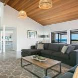 Фотография гостевого дома Ohana Oasis - front row to reserve, beach and ocean