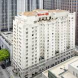 Фотография гостиницы Hilton Checkers Los Angeles