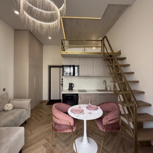 Фотография квартиры Апартаменты Двухуровневая студия KrasLoft в ЖК Преображенский на 4 человек