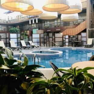 Фотографии гостиницы 
            Delta Hotels by Marriott Calgary South