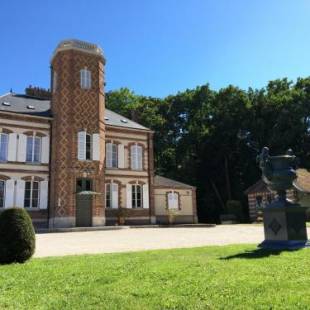 Фотографии мини отеля
Château de Montabert