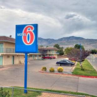 Фотографии гостиницы 
            Motel 6-Alamogordo, NM