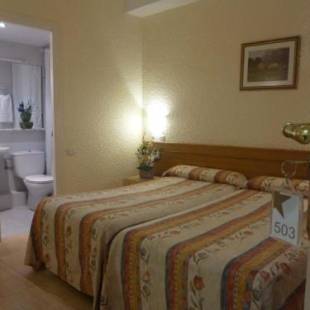 Фотографии гостевого дома
Hostal Iznajar Barcelona