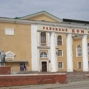 Фотография памятника Жирновский районный дом культуры
