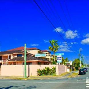 Фотографии мотеля
Camden Motor Inn