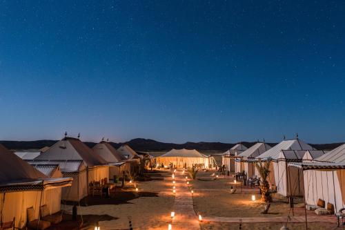 Фотография базы отдыха Desert Luxury Camp
