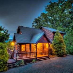 Фотографии гостевого дома 
            Timberland Retreat by Escape to Blue Ridge