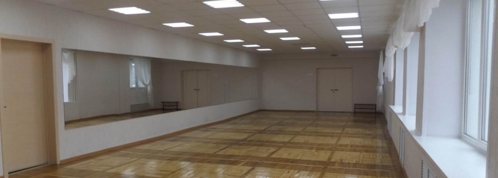 Фотография танцевального зала Белый зал ОГЦК
