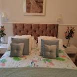 Фотография мини отеля Mayfair Hotel