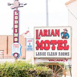 Фотография мотеля Larian Motel