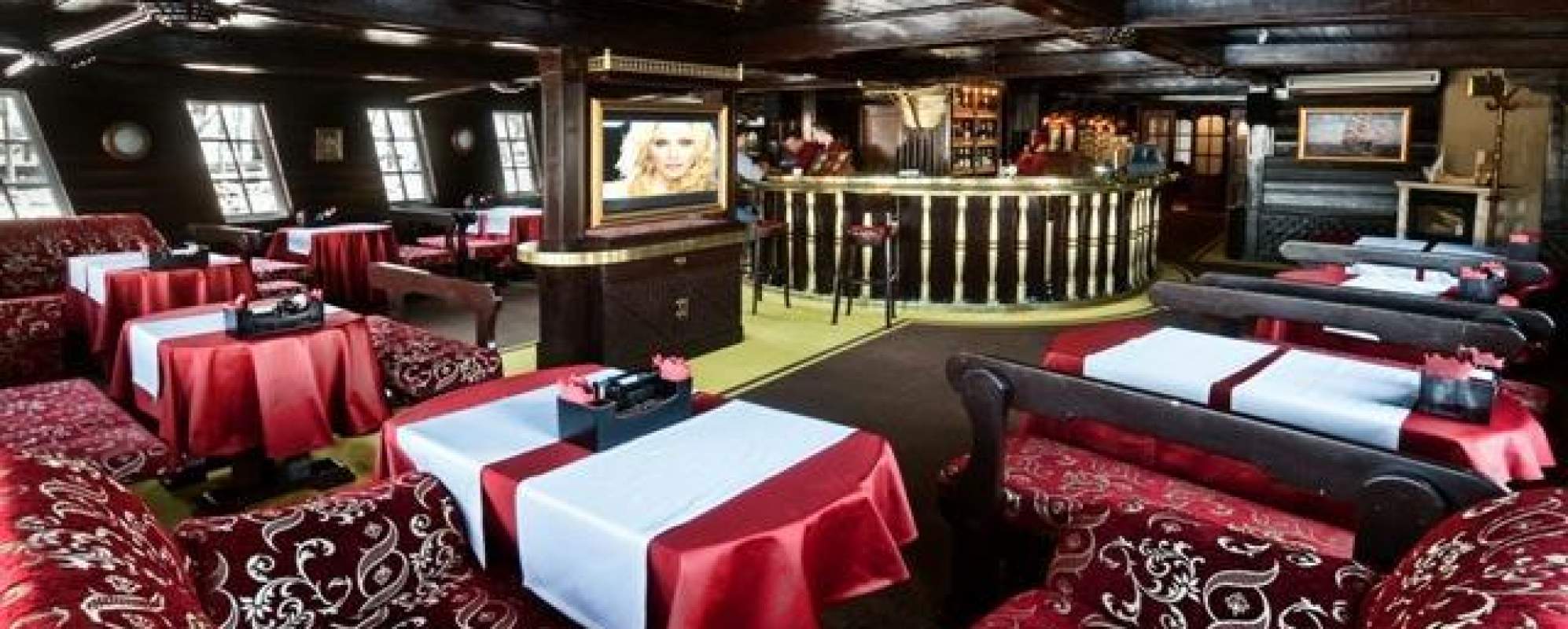 Фотографии ночного клуба 
            Фрегат Флагман