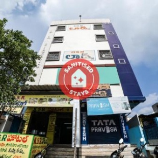 Фотография гостиницы Vaccinated Staff- OYO 67287 Dkr Regency