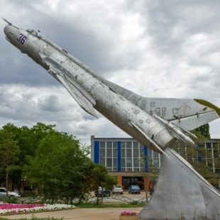Фотография памятника Памятник Самолет СУ-22