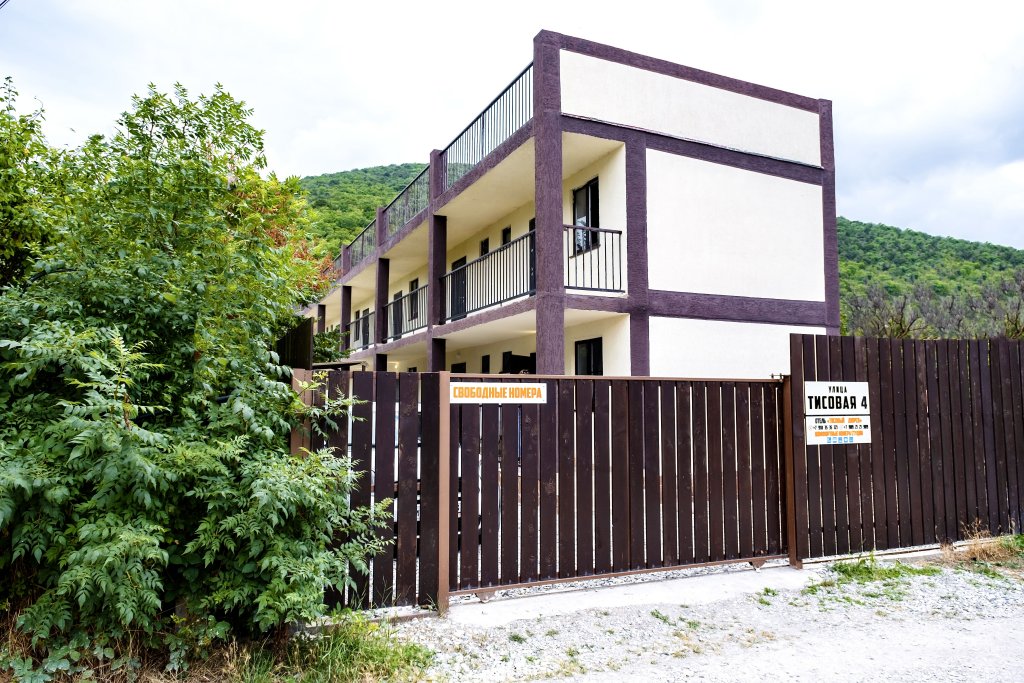 Фотография гостиницы Отель Тисовый - Дюрсо