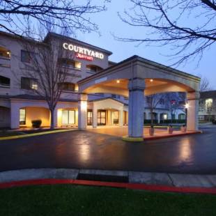 Фотографии гостиницы 
            Courtyard by Marriott San Jose South/Morgan Hill