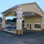 Фотография мотеля Continental Inn and Suites