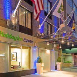 Фотографии гостиницы 
            Holiday Inn Express - Wall Street, an IHG Hotel