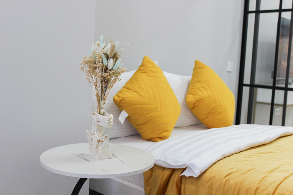 Фотография квартиры Апартаменты желтые в ЖК Комфорт Сити на пр. Гагарина 310, 10 блок