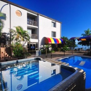 Фотография гостиницы Waters Edge The Strand