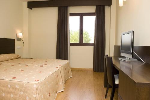 Фотография гостиницы Hotel Tudanca-Aranda II