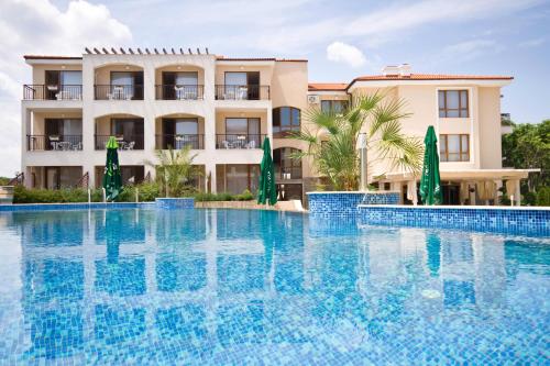 Фотография гостиницы Paradise Bay Hotel