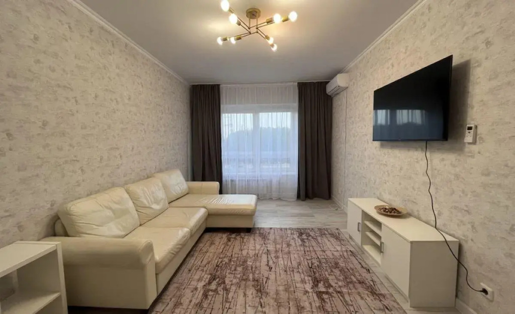 Фотография квартиры RentMe 24 (РентМи) на улице Парковая 1