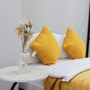 Фотография квартиры Апартаменты желтые в ЖК Комфорт Сити на пр. Гагарина 310, 10 блок