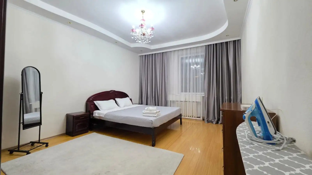 Фотография квартиры Апартаменты 421 Евротрешка в Самом Центре на 6 Гостей