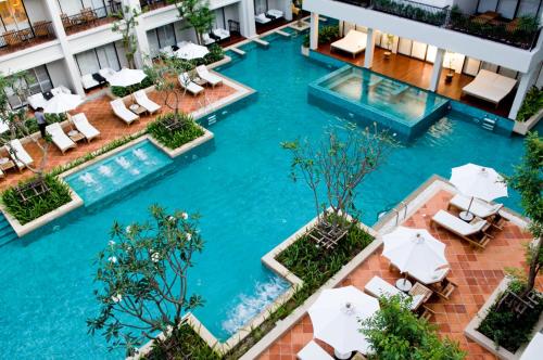 Фотография гостиницы DoubleTree by Hilton Phuket Banthai Resort - SHA Extra Plus
