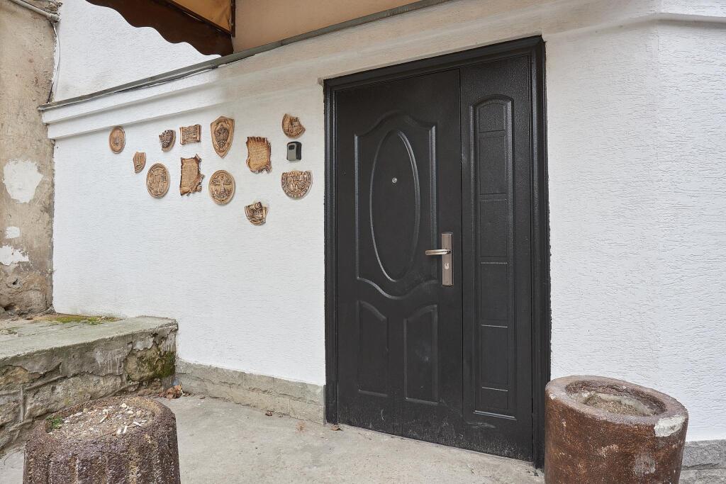 Фотография квартиры Апартаменты Счастье жить в центре Севастополя на ул. Большая Морская, д.41