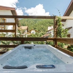 Фотография Коттеджа Частный Дом напротив казино с личной парковкой