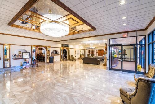 Фотография мотеля Ramada by Wyndham Thunder Bay Airlane Hotel