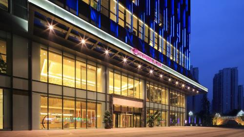 Фотография гостиницы Crowne Plaza Yibin, an IHG Hotel