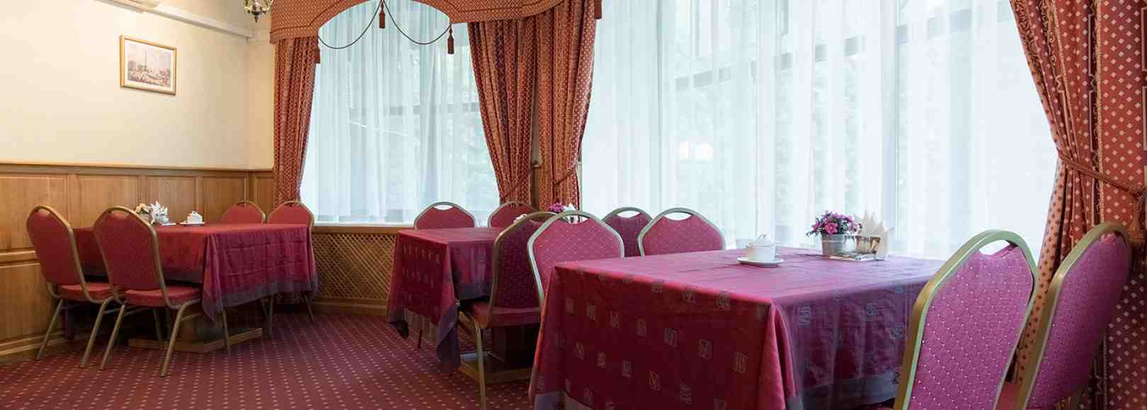 Фотография банкетного зала Пиккадилли