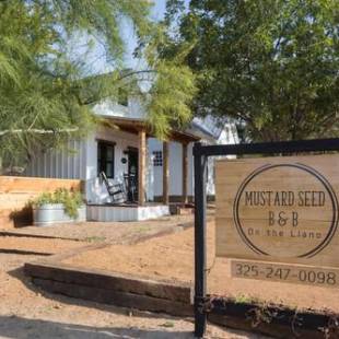 Фотографии мини отеля
Mustard Seed B&B on the Llano