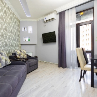 Фотография квартиры Квартира AM777, 2-комн. на ул. Амиряна