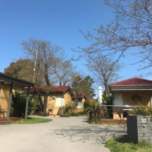 Фотография базы отдыха Kickback Cottages